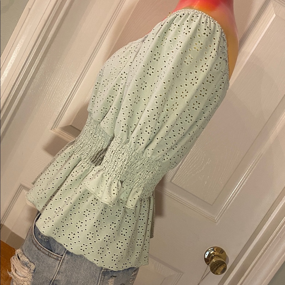 URBAN Romantics Eyelet Smocked Blouse - Mint Green - Picture 5 of 9